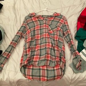 Button up shirt. Brand:merona. Size Medium